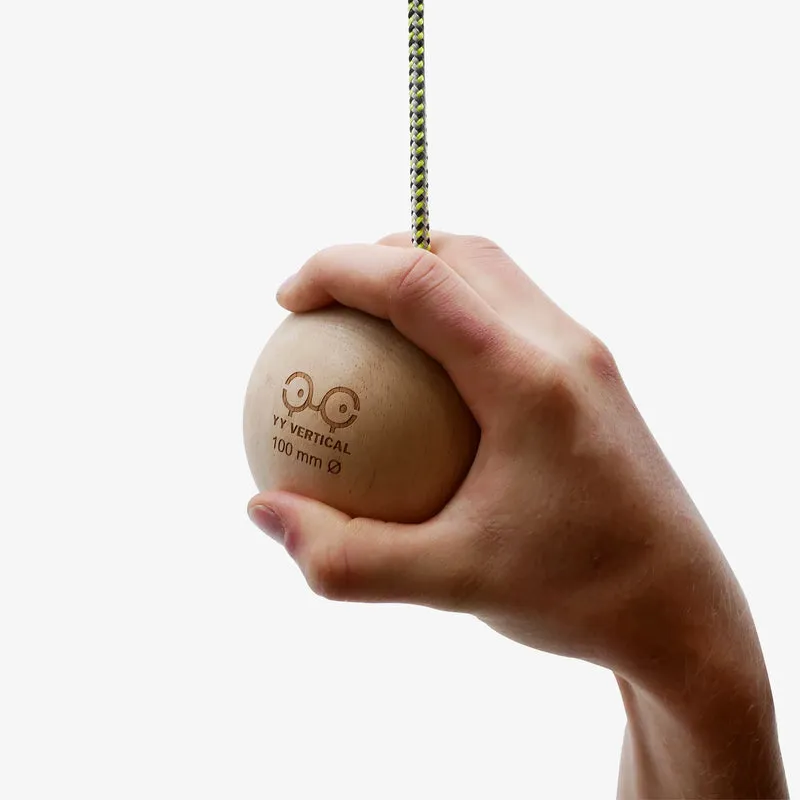 Climbing balls