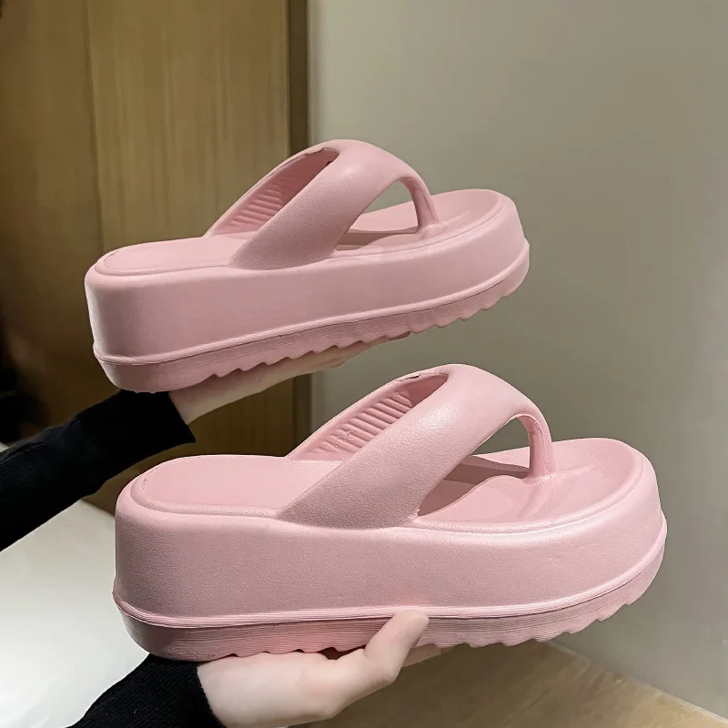 Tongs à Plateforme