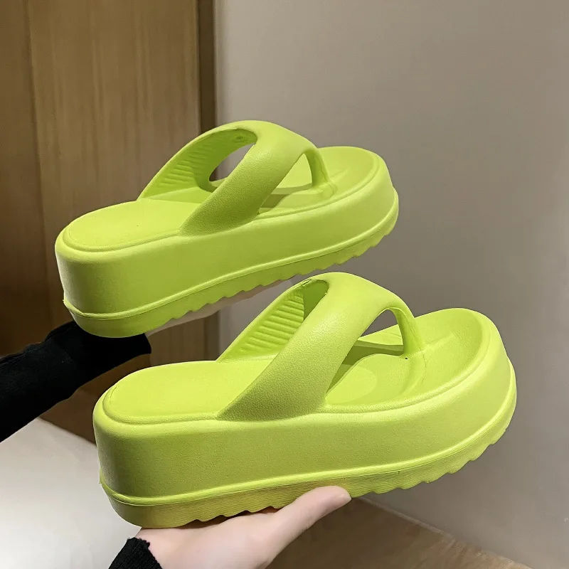 Tongs à Plateforme