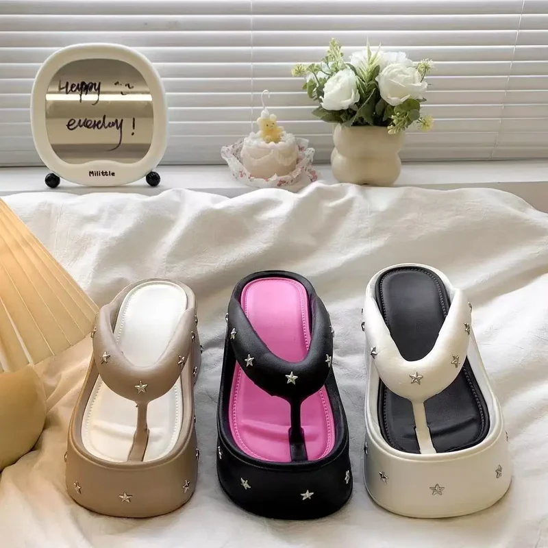 Tongs Plateforme avec Étoiles