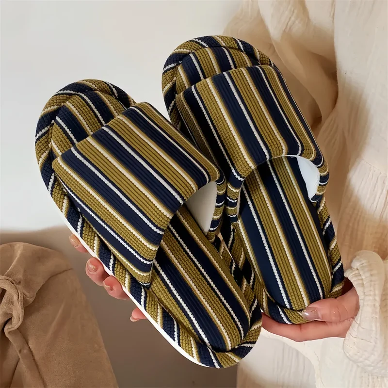 Claquettes Femme Tissu