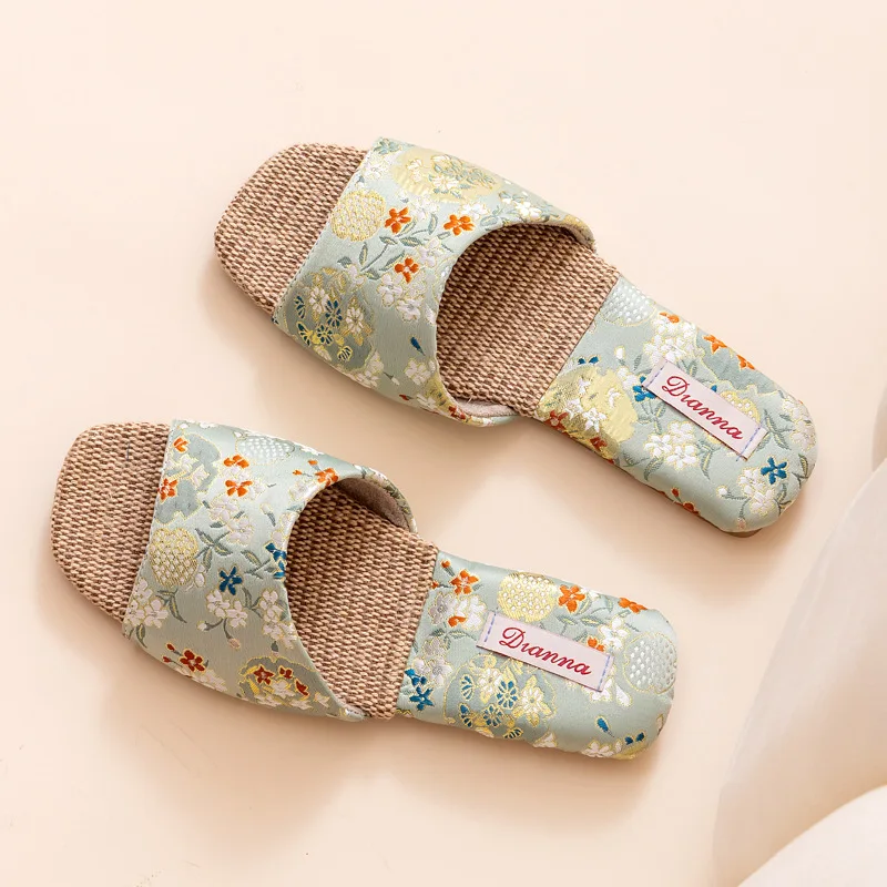 Claquettes Japonaises