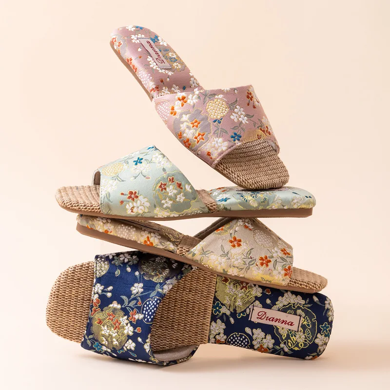 Claquettes Japonaises