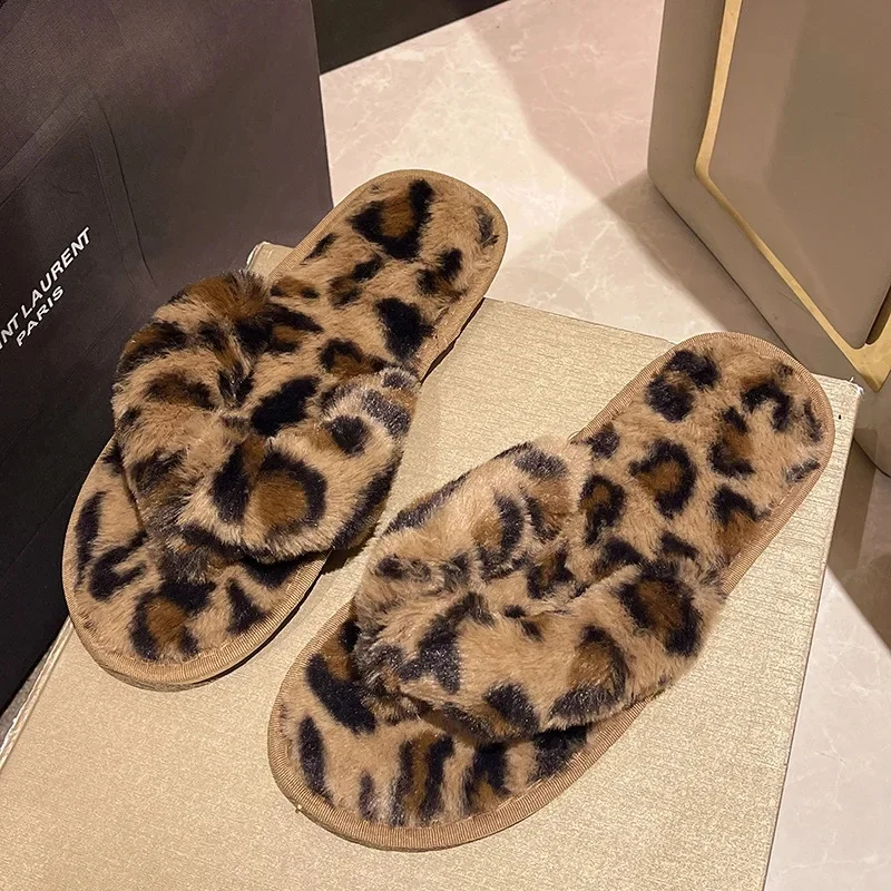 Tongs Fausse Fourrure Léopard
