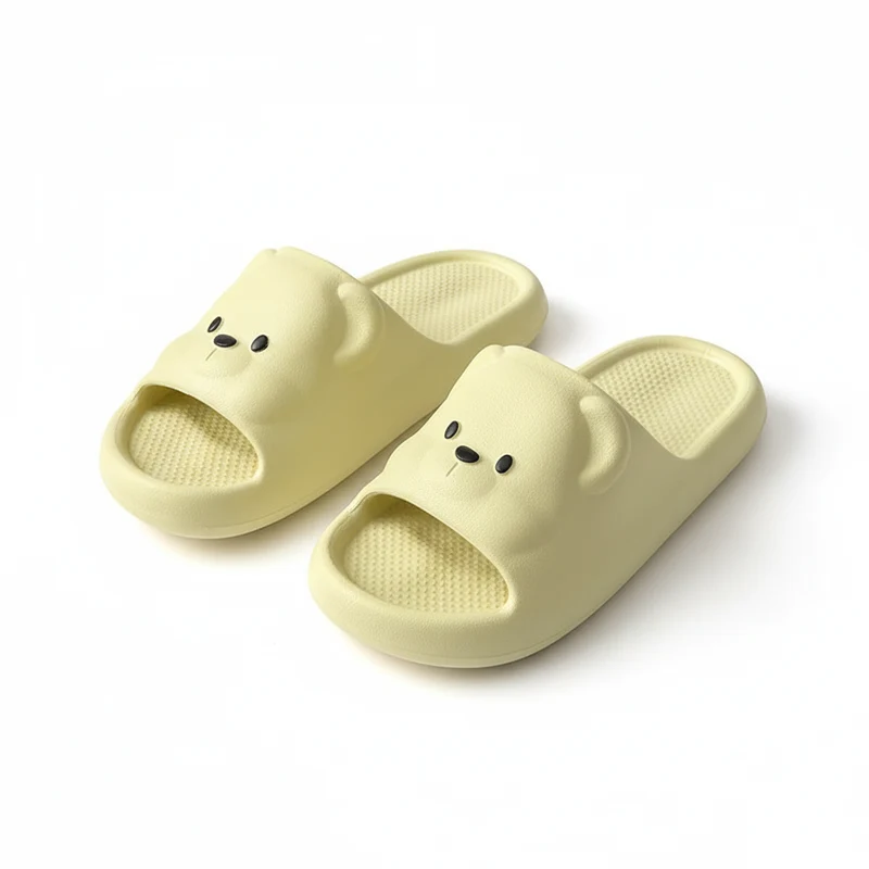 Claquettes Ours Plage