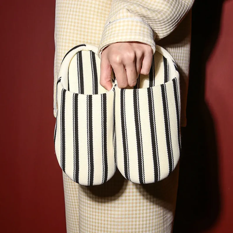 Chaussons femme été à rayures colorées