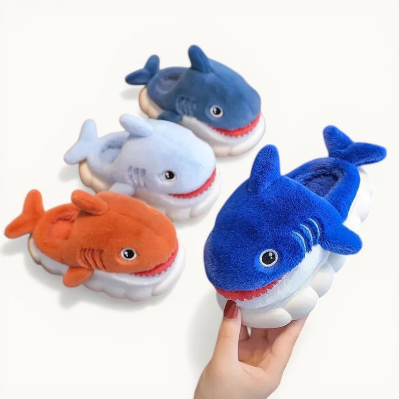 Pantoufles requin