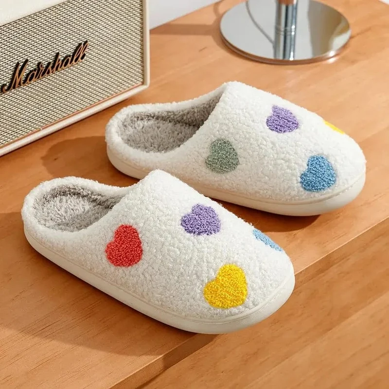 Chausson Douillet pour Femme - Petits Coeurs Multicolores