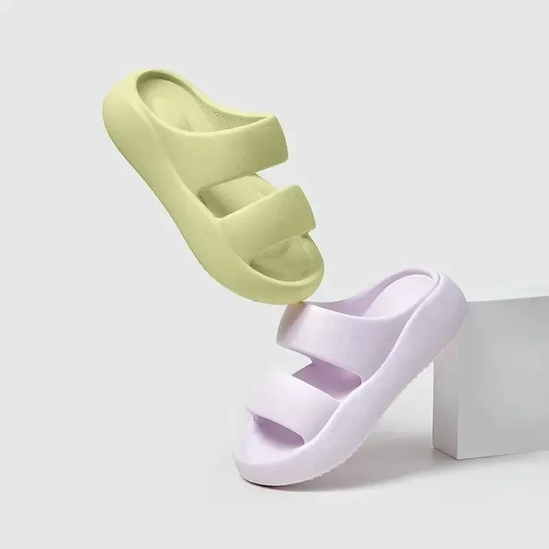 Chaussons d'Été avec Brides pour Femme