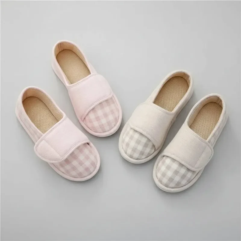 Chaussons à Scratch Vichy pour Femme