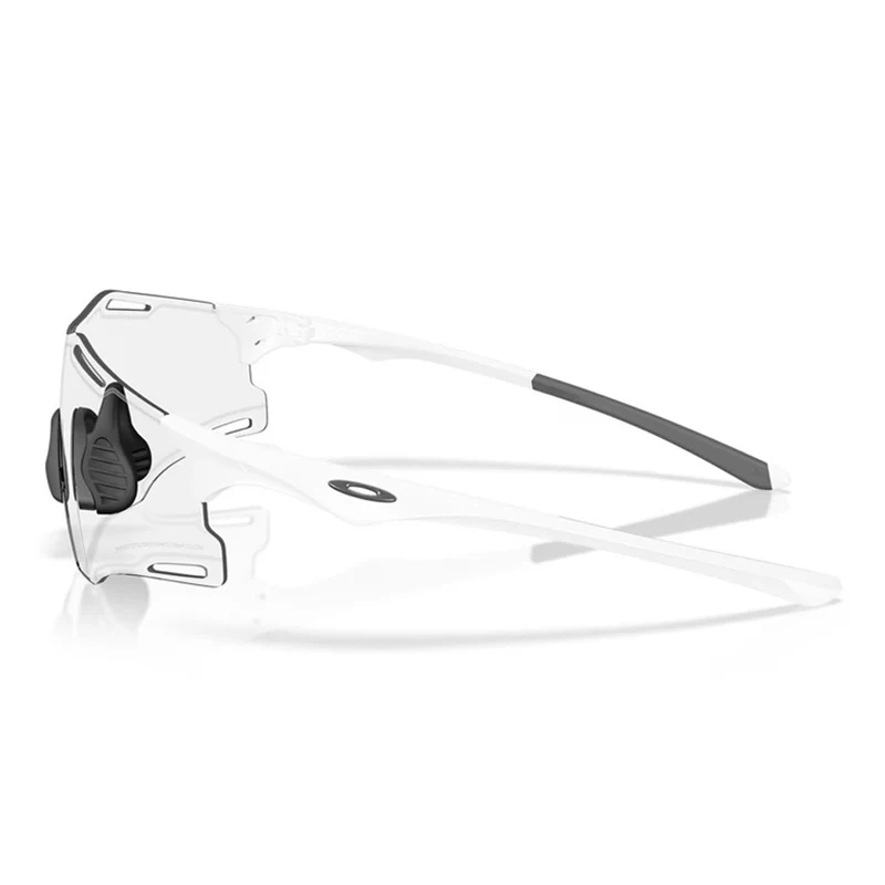 Lunettes de soleil Oakley Cybr Zero – Lentille Clear To Black Iridium Photochromic