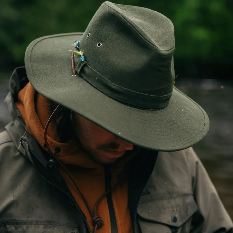 Chapeau Hooké Expedition