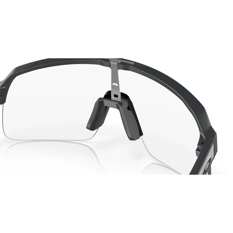 Lunettes de soleil Oakley Sutro Lite – Transparent/Noir Iridium Photochromic