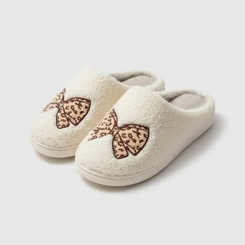 Chaussons moumoute noeud léopard
