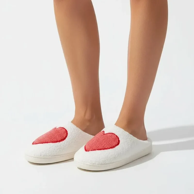 Chaussons moumoute gros coeur