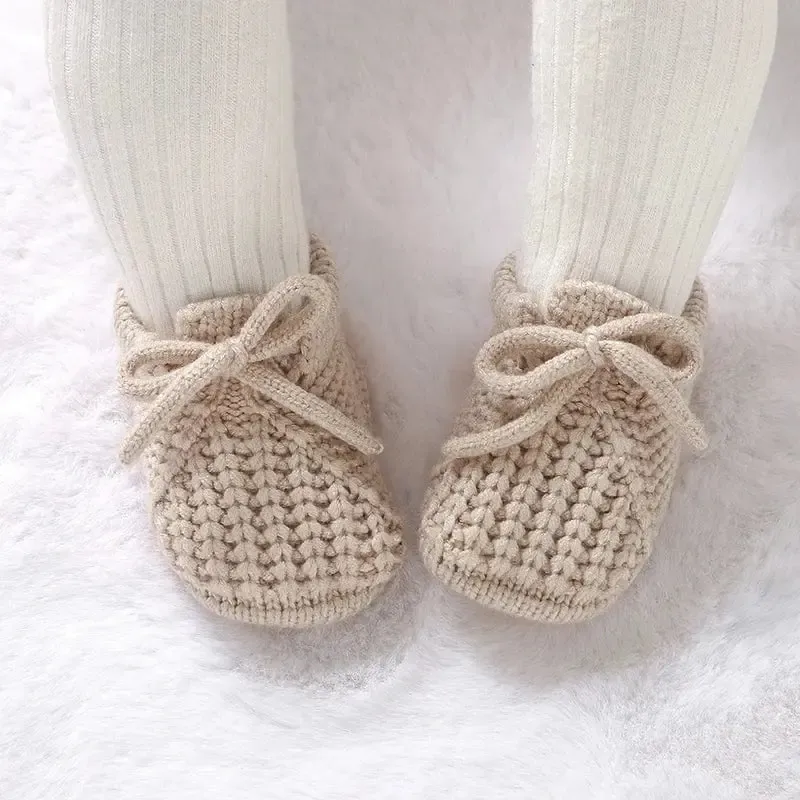 Chaussons de Naissance en Laine pour Bébé