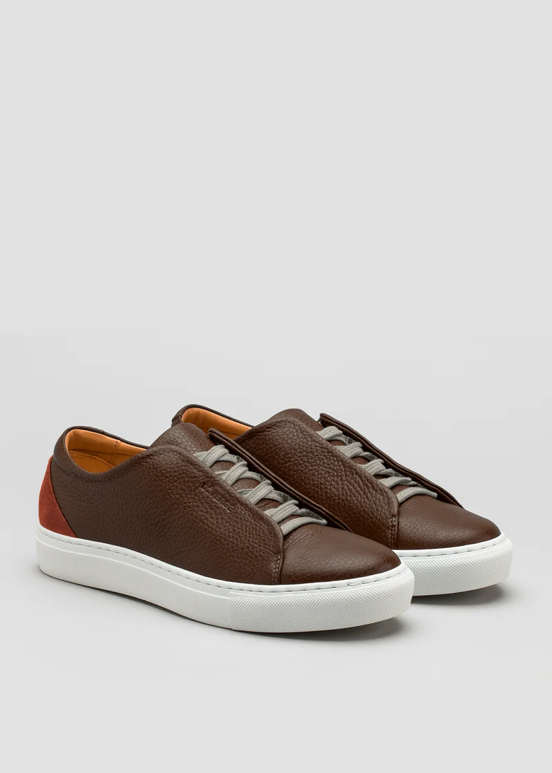 Brown W/ Caramel