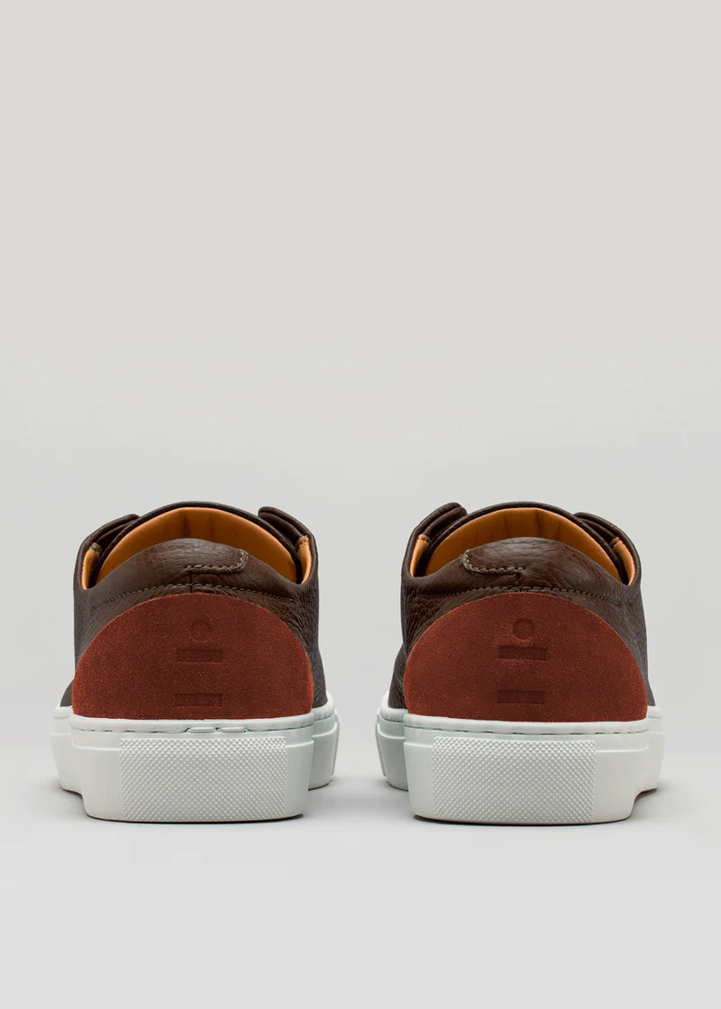 Brown W/ Caramel