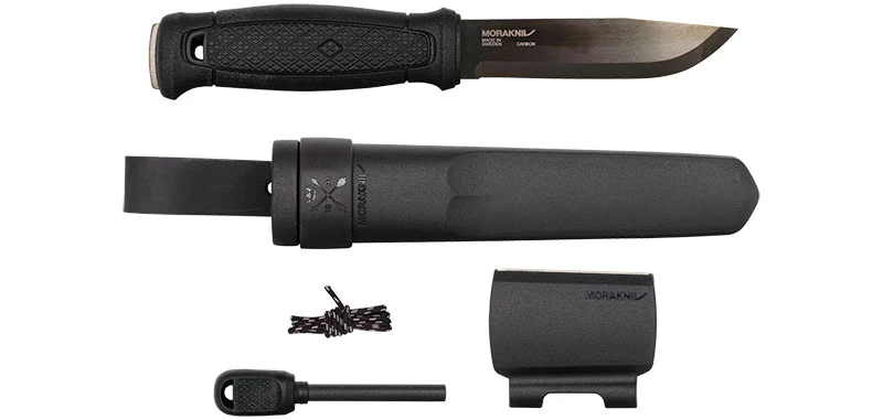 Couteau à lame fixe Morakniv Garberg BlackBlade carbone avec kit de survie soie pleine 109 mm