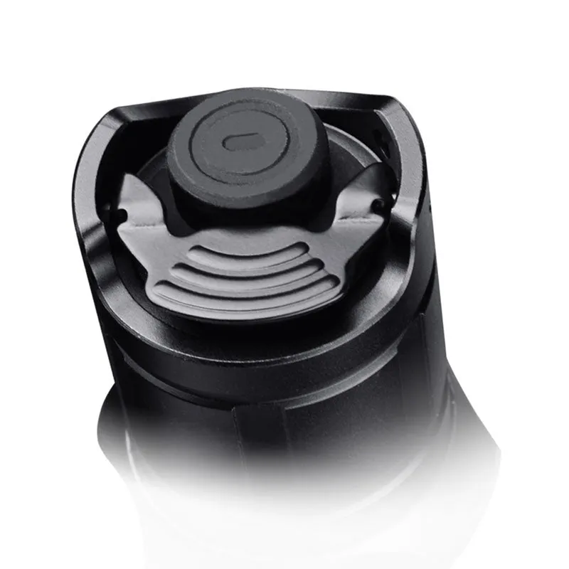Lampe tactique Klarus XT11S 1 100 lumens portée 330 m IPX8 en alliage d'aluminium de qualité