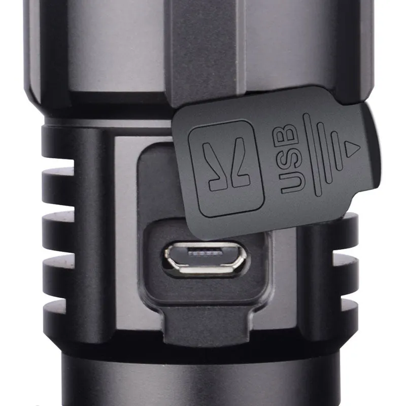 Lampe tactique Klarus XT11S 1 100 lumens portée 330 m IPX8 en alliage d'aluminium de qualité