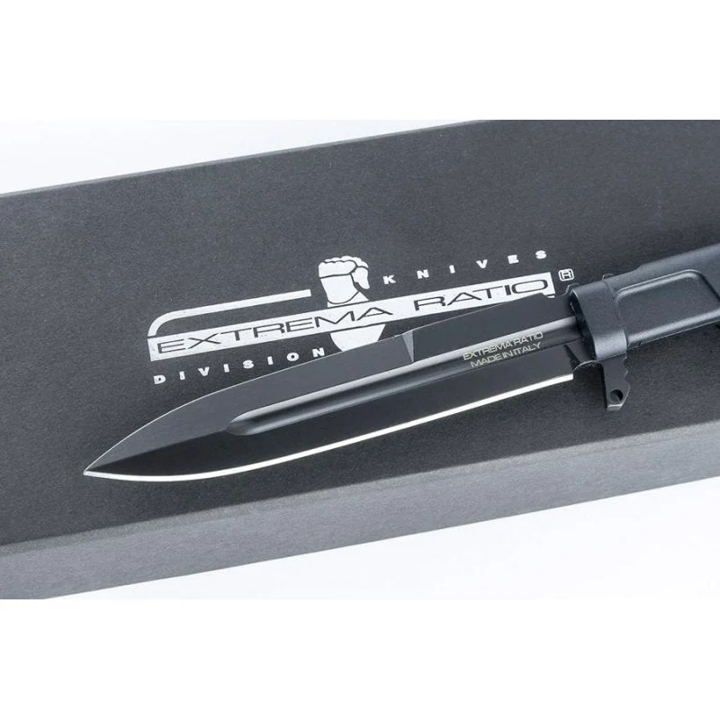Couteau à lame fixe Extrema Ratio Misericordia acier N690 lame 118 mm pointe lance anneau de doigt